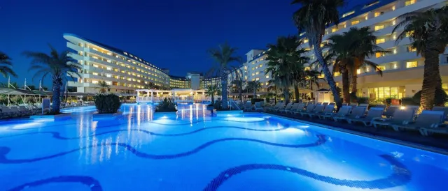 Billede av hotellet Crystal Admiral Resort Suites & SPA – - nummer 1 af 78