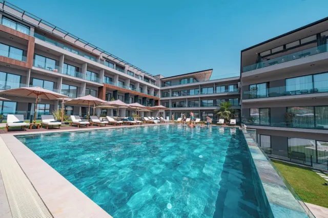 Billede av hotellet Royal Blue Resort & Residence - nummer 1 af 10