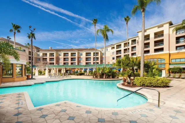 Billede av hotellet Courtyard Orlando Lake Buena Vista in the Marriott Village - nummer 1 af 25