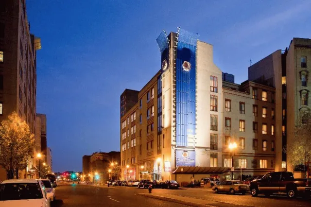 Billede av hotellet DoubleTree by Hilton Boston-Downtown - nummer 1 af 100