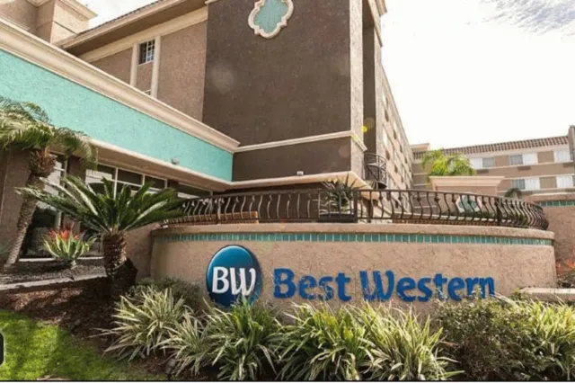 Billede av hotellet Best Western Inn & Suites San Diego-Zoo/SeaWorld - nummer 1 af 108