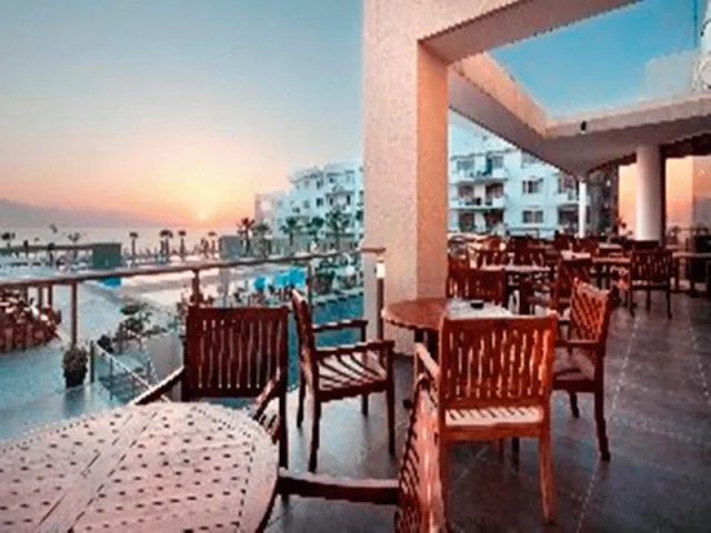 Billede av hotellet Capital Coast Resort & Spa - nummer 1 af 33