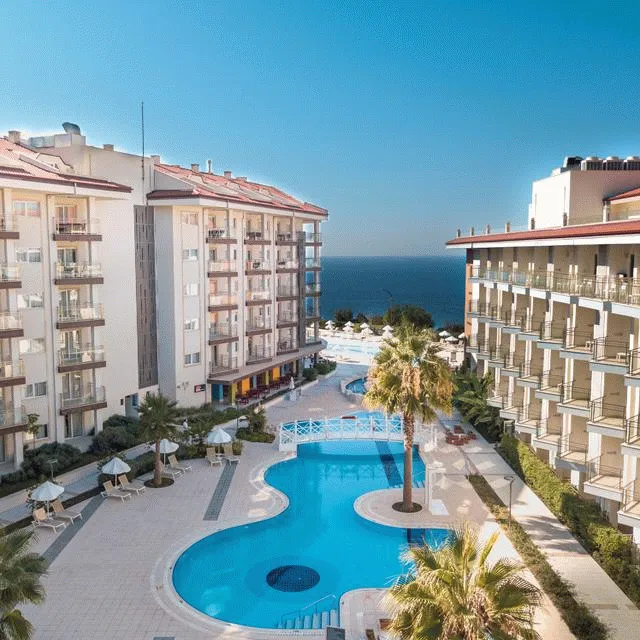 Billede av hotellet Hotel Ramada & Suites by Wyndham Kusadasi - nummer 1 af 16