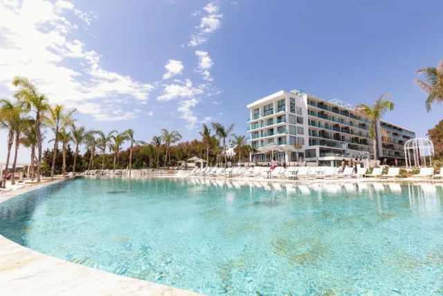 Billede av hotellet BLESS Hotel Ibiza - The Leading Hotels of The World - nummer 1 af 20