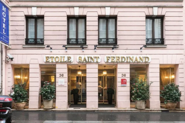 Billede av hotellet Hotel Etoile Saint-Ferdinand by HappyCulture - nummer 1 af 9