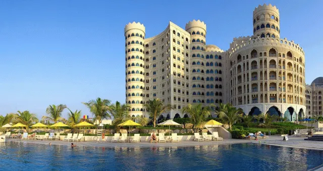 Billede av hotellet Al Hamra Village Golf & Beach Resort - nummer 1 af 16