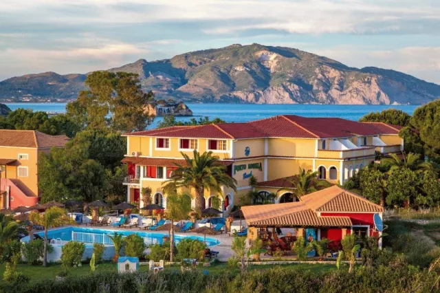Billede av hotellet Porto Koukla Beach Hotel - nummer 1 af 16