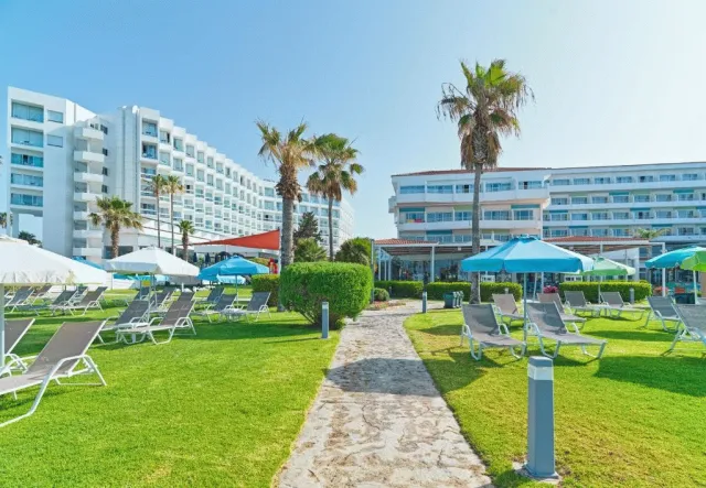 Billede av hotellet Leonardo Cypria Bay - nummer 1 af 14