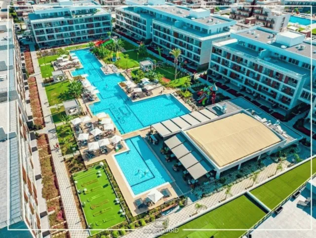Billede av hotellet Courtyard Long Beach Holiday Resort - nummer 1 af 8